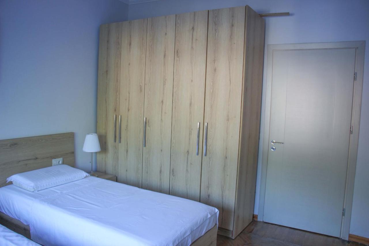 Ballo Apartments Gjirokastër Buitenkant foto