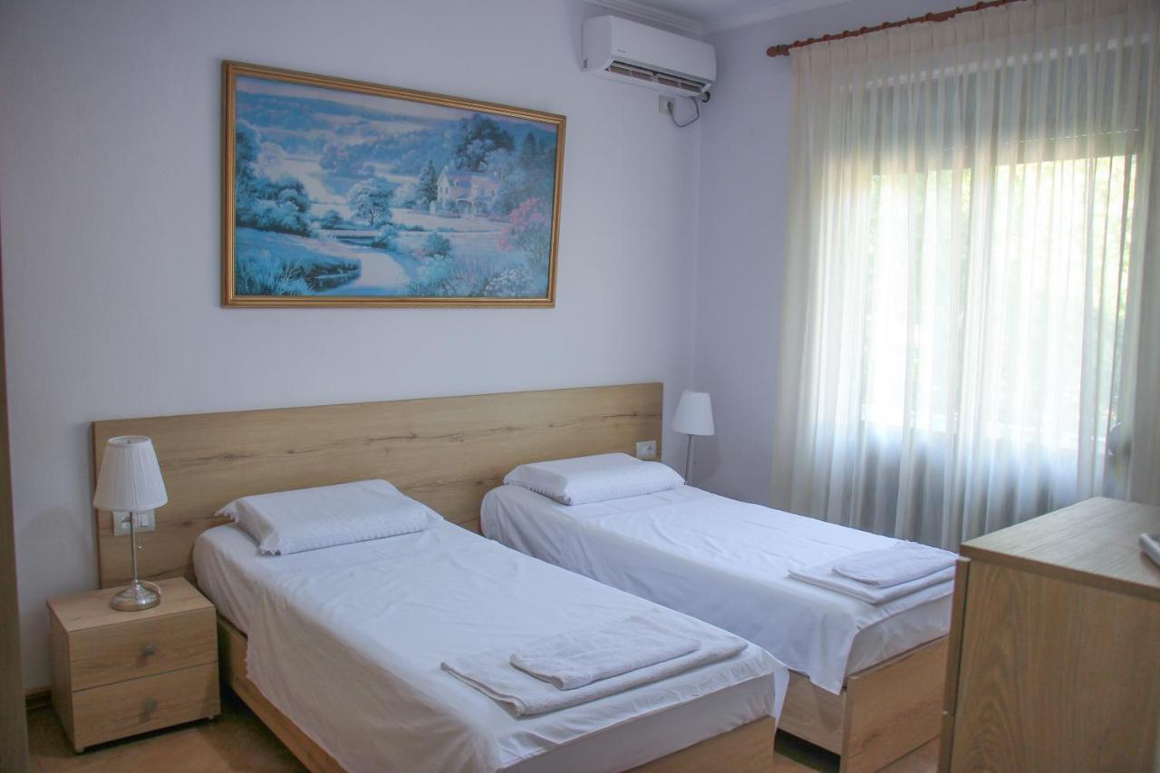 Ballo Apartments Gjirokastër Buitenkant foto