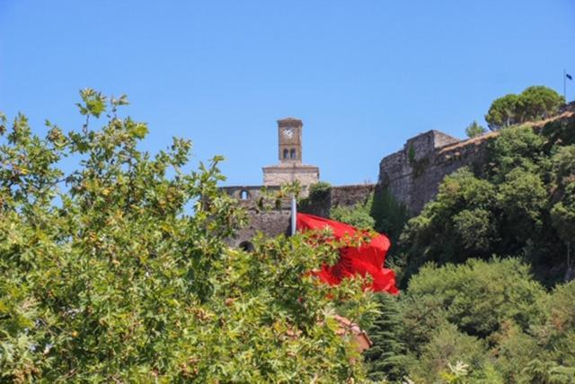Ballo Apartments Gjirokastër Buitenkant foto